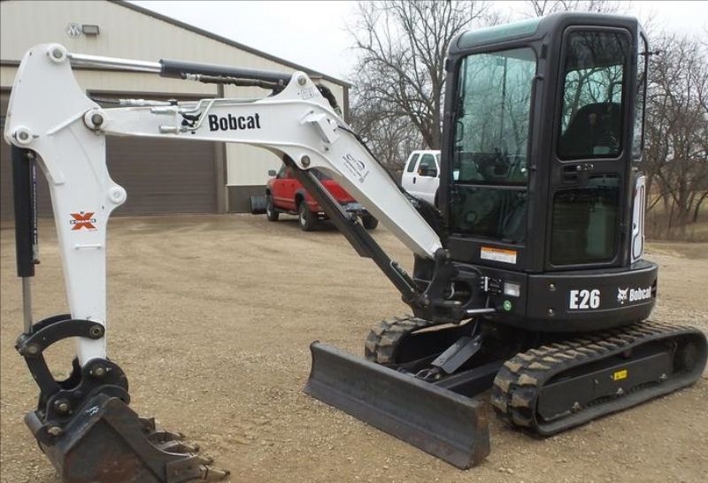 Bobcat E26 - Digger (2.6 Ton)